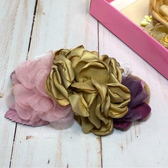 Set of 3 - Elegant Floral Infant Headbands - Picture 4 of 7
